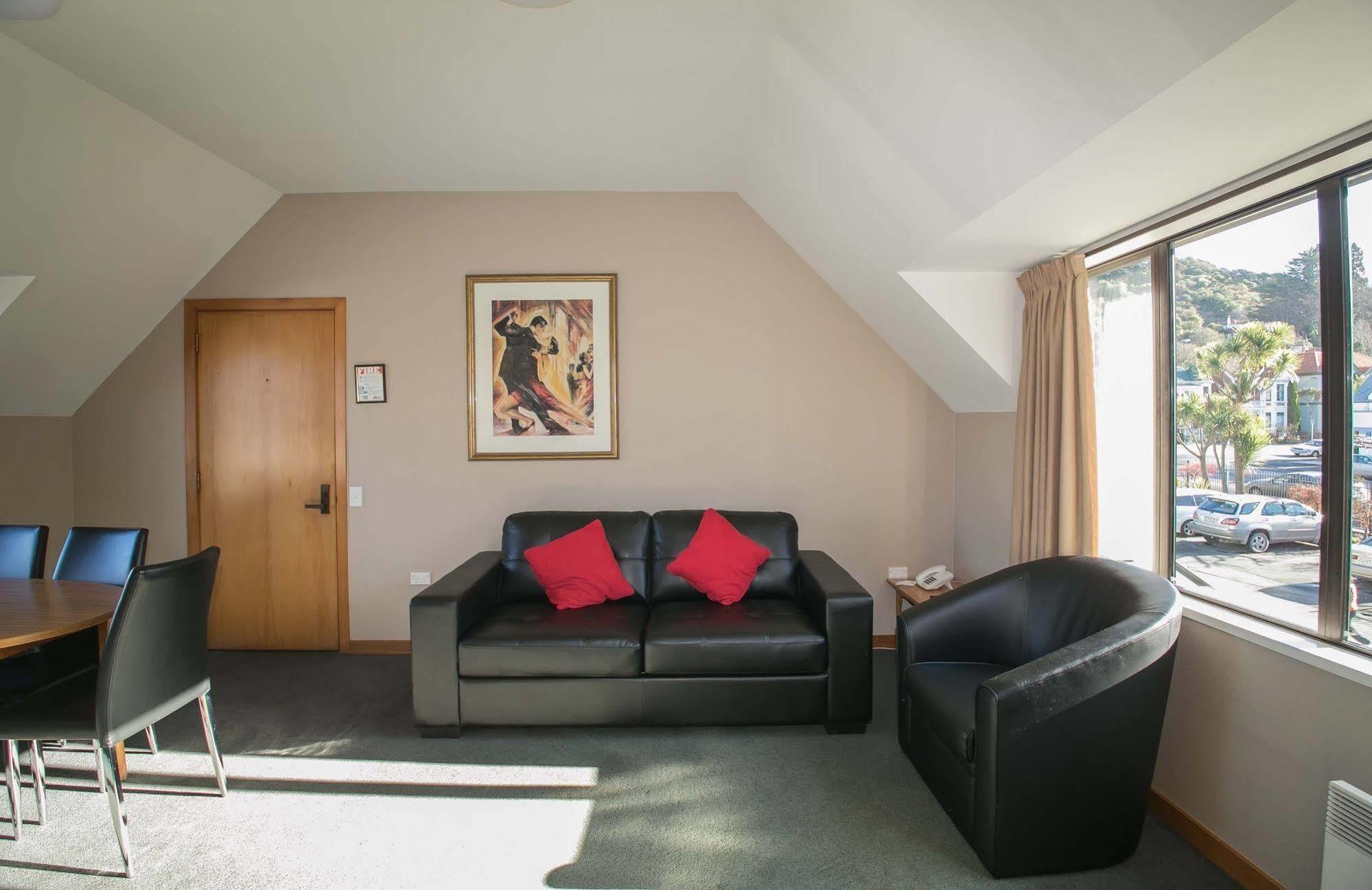 Motel Allan Court 4*